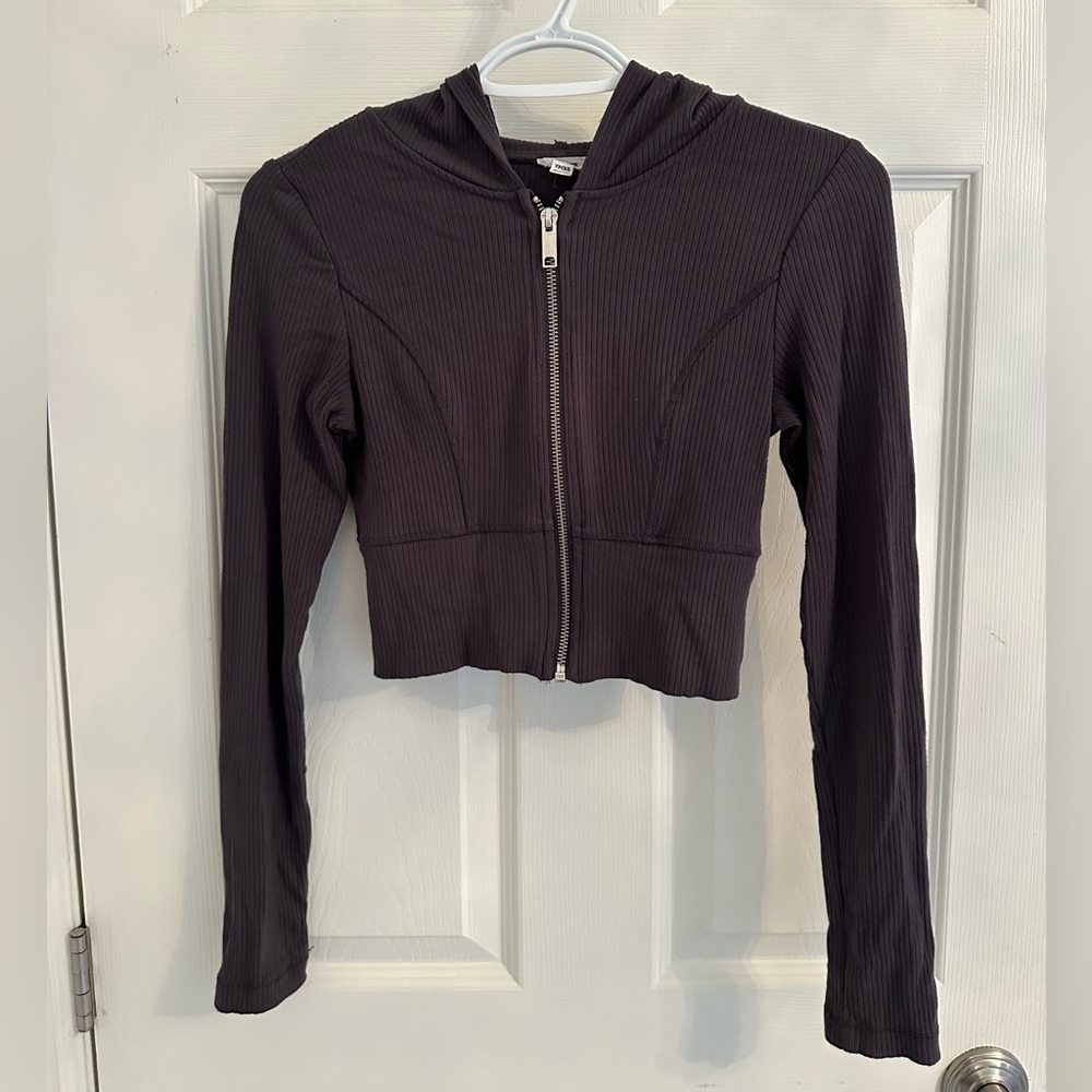 Garage Zip Up Top